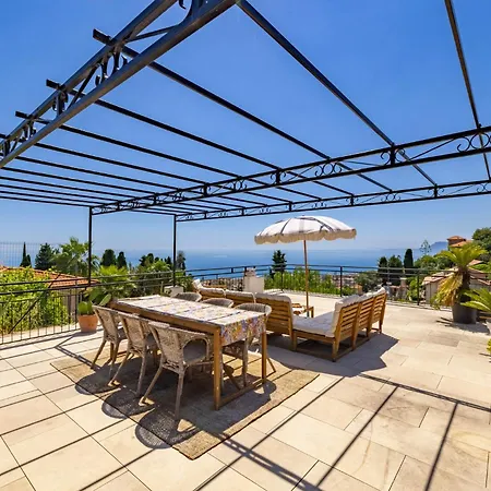 Apartment La Terrasse Sur La Cote By Wonderful Italy